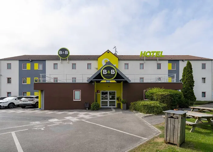 B&B Hôtel Calais Centre St Pierre
