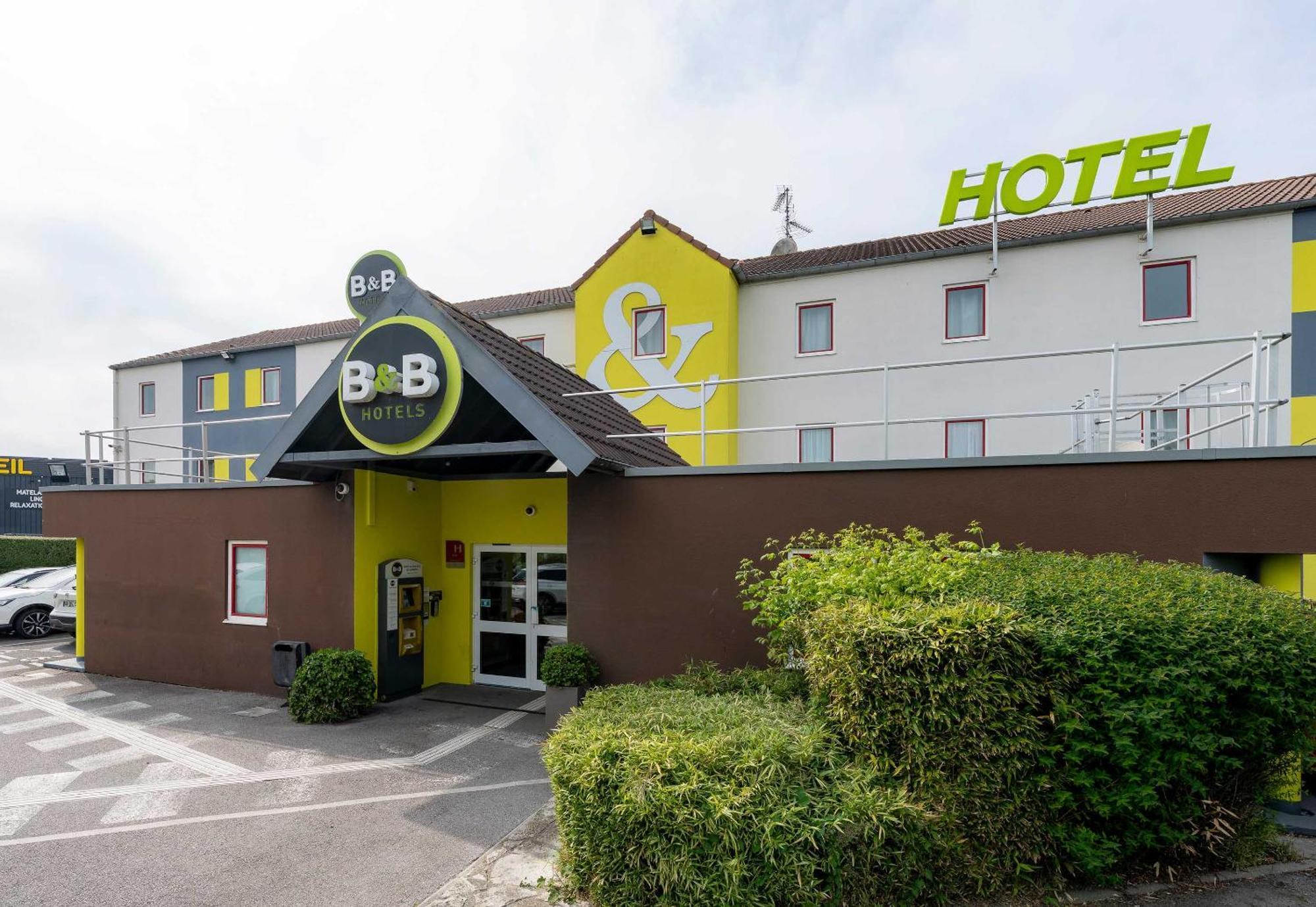 Centre St Pierre Hotel Calais