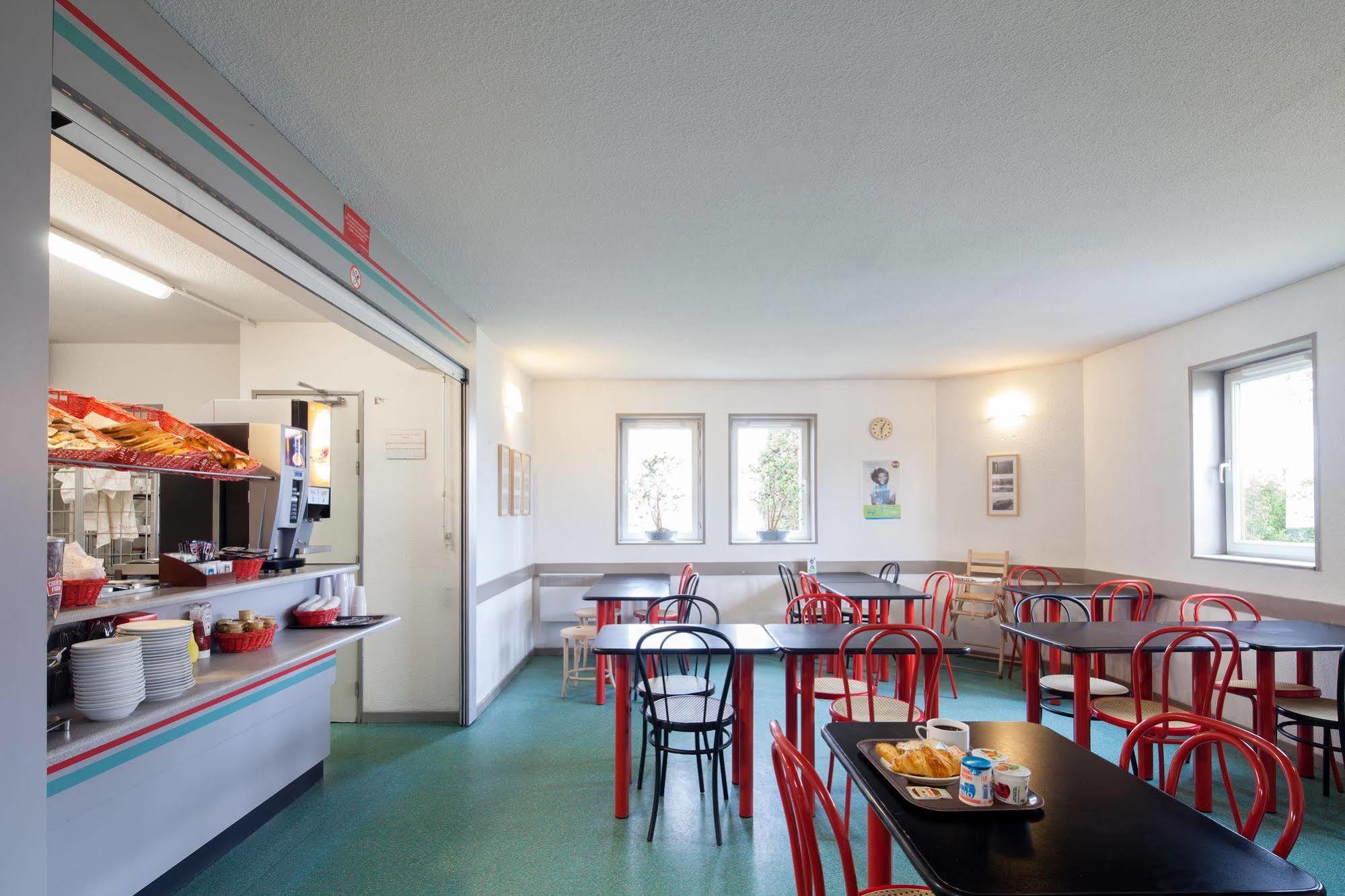 Hotel Centre St Pierre Calais